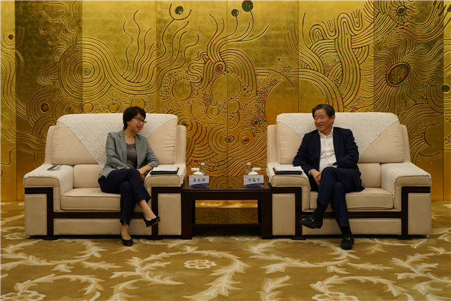 宁高宁董事长会见山东聊城市长李长萍